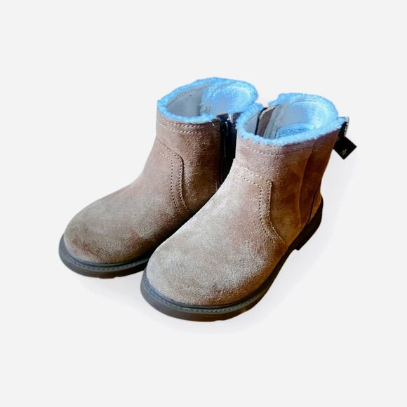 UGG Lynde Fleece Toddler Boots - Size 12T Color: Chestnut Brown - Picture 1 of 5